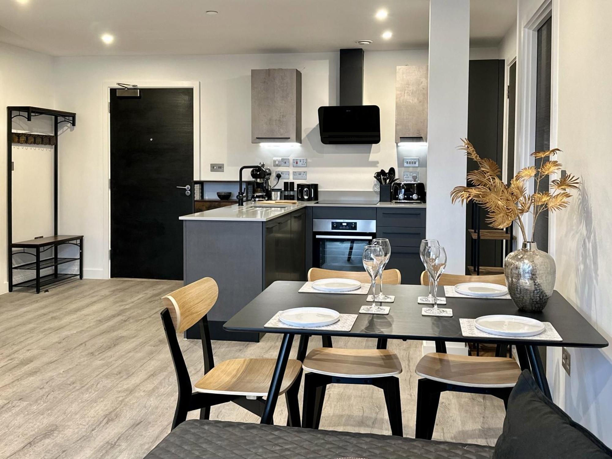 38 With Minster Views, Parking And Gym *