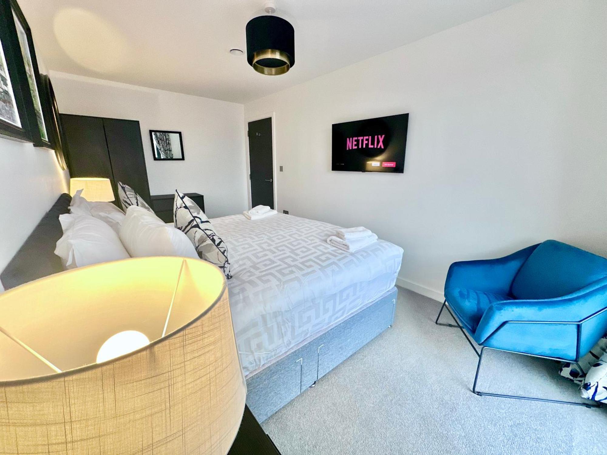 38 With Minster Views, Parking And Gym Apartment *