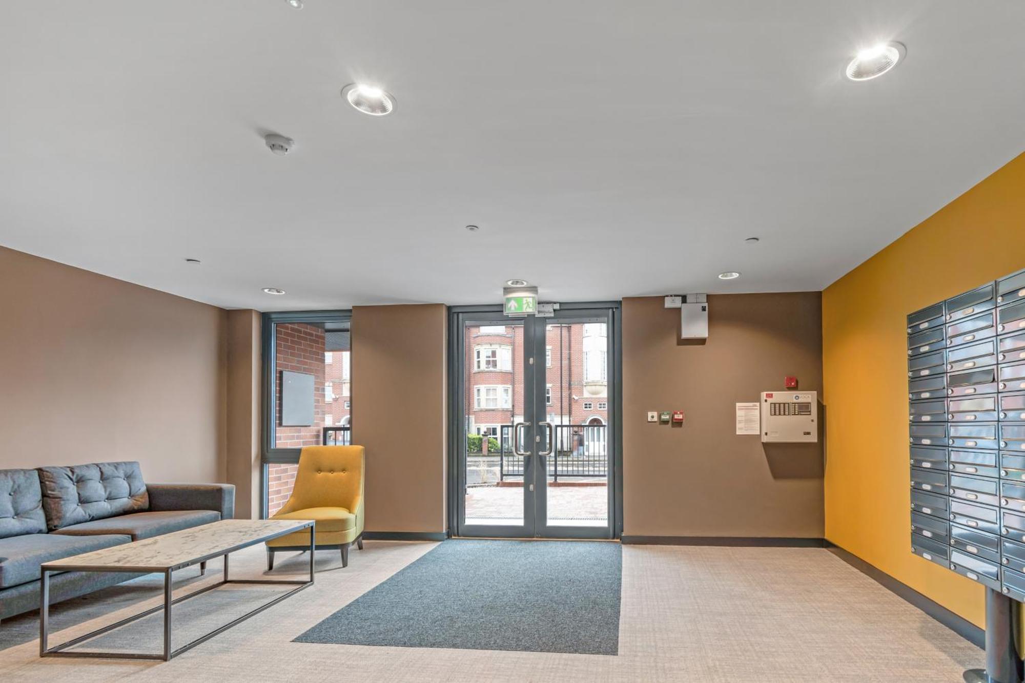 Apartment 38 With Minster Views, Parking And Gym York